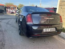 کرایسلەر 300
